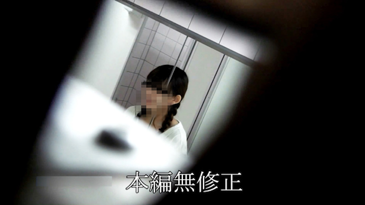 和式トイレ盗撮動画シリーズ　幻　Vol.10　規格外-01-アイドル似の美女-の出演者2